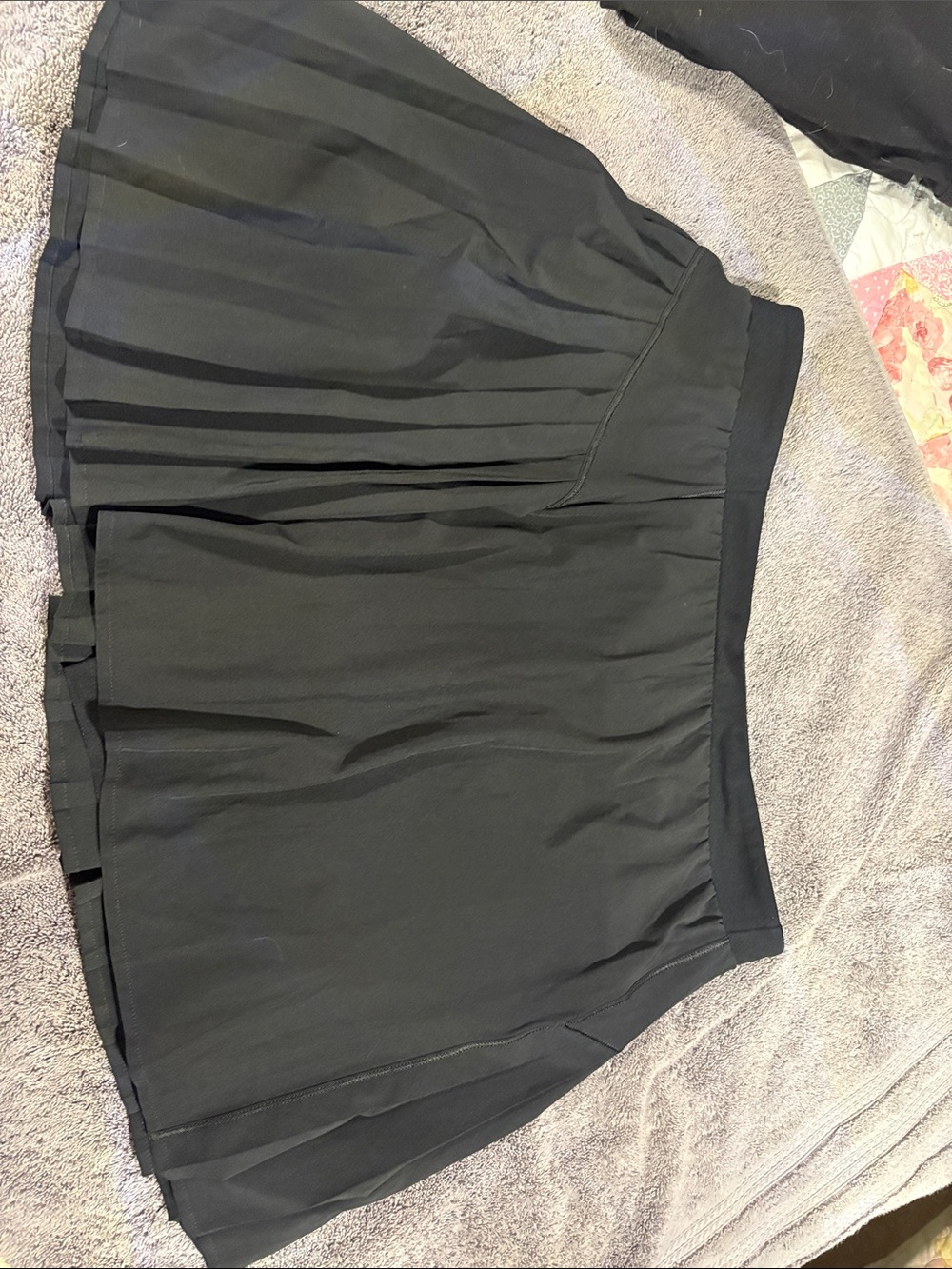 SPANX Black Pleated Activewear Skort